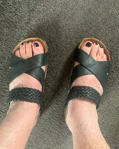 Customer photo from Lee Q.: Signature Black sandals